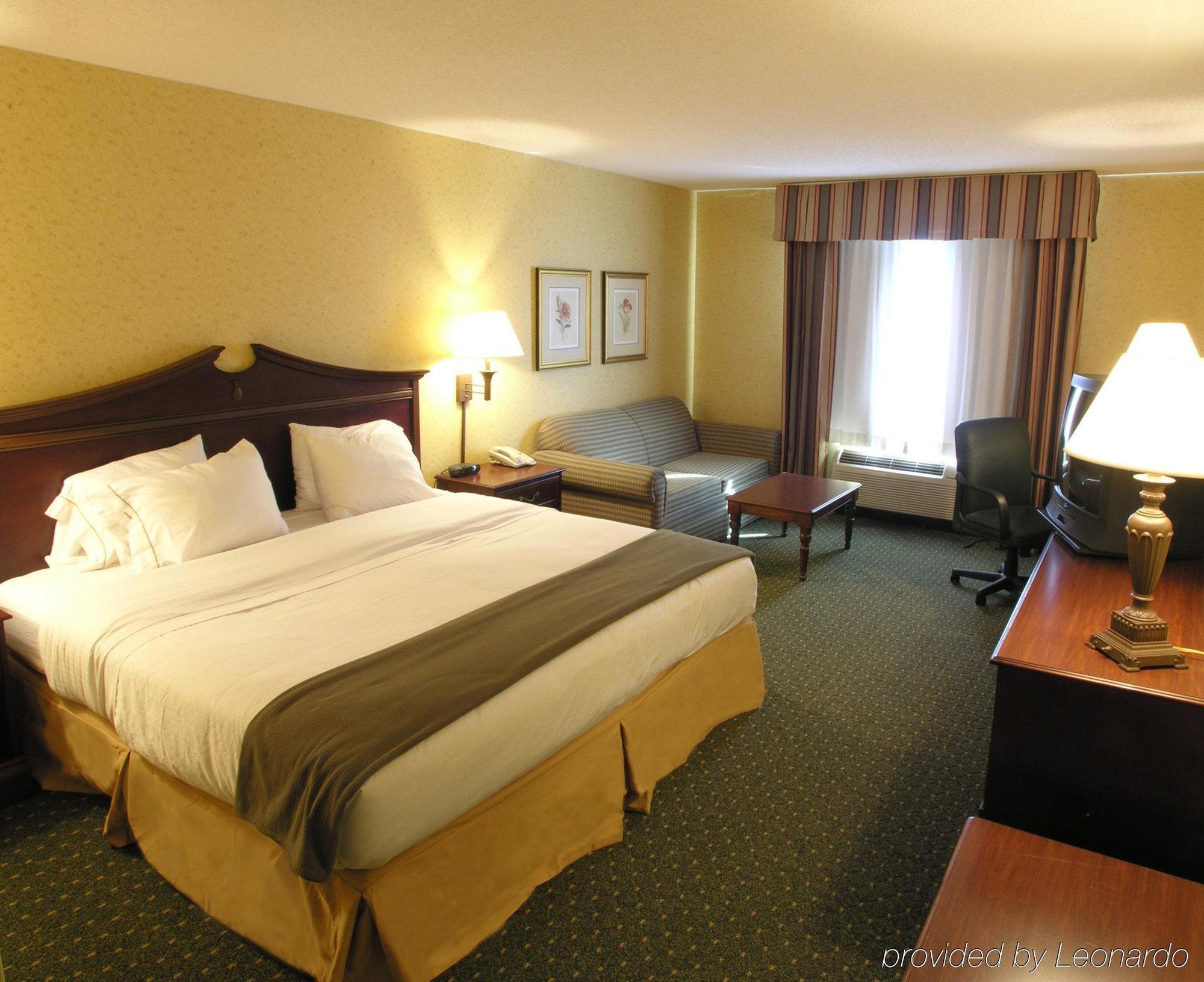 Holiday Inn Express & Suites Williamsburg By Ihg Quarto foto